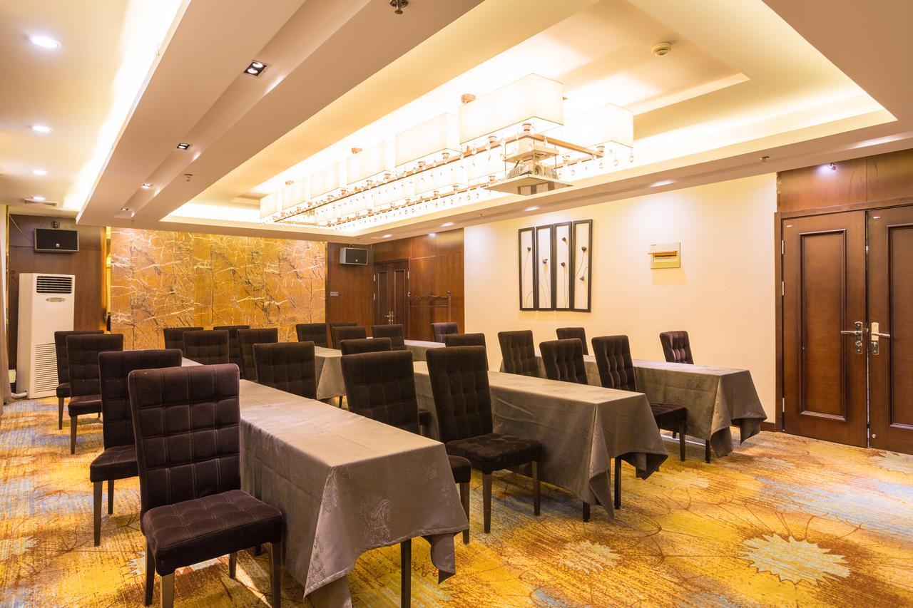 Hotel Metropolo Jinjiang Xuzhou Railway Station Suning Plaza Chudu Esterno foto