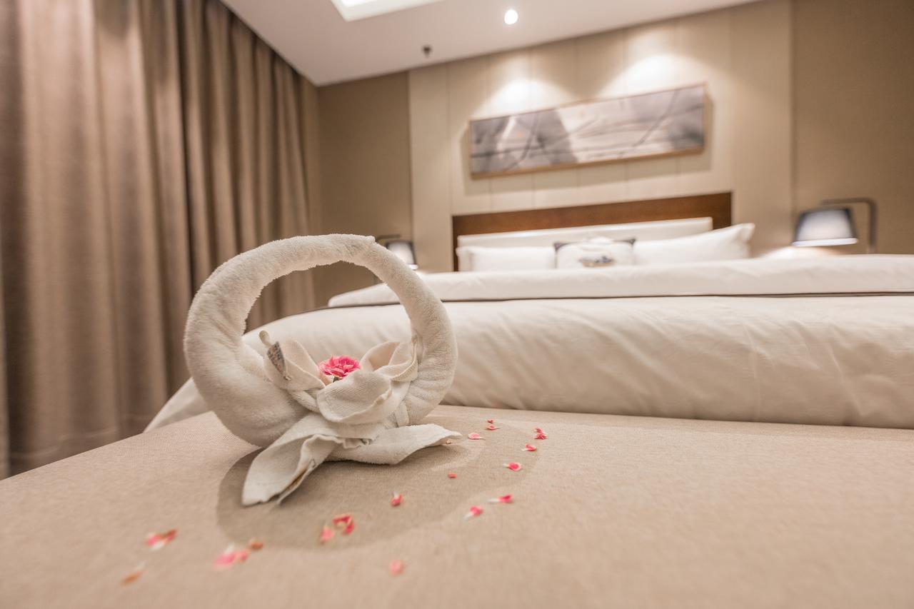 Hotel Metropolo Jinjiang Xuzhou Railway Station Suning Plaza Chudu Esterno foto